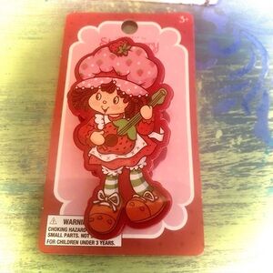 Strawberry Shortcake playing Strawberry Guitar ~ Claw Clip ~